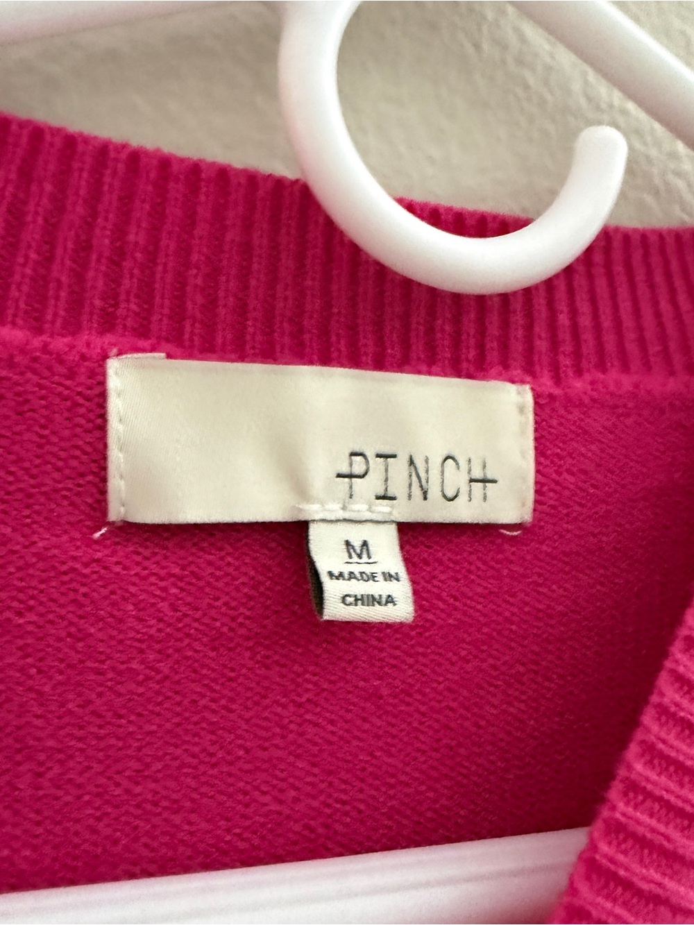Pinch Sweater Hearts Pink Women’s Size M Soft And Fuzzy Valentines - Picture 2 of 4